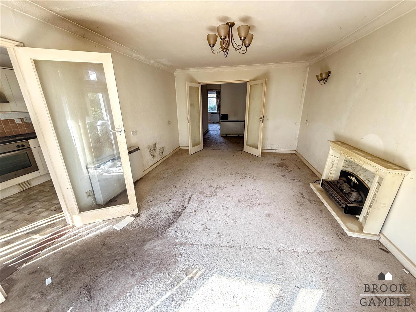 1 Bedroom Apartment. Trinity Trees in Eastbourne, East Sussex 6